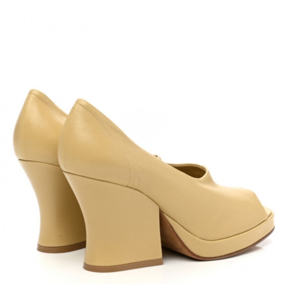 BOTTEGA VENETA Nappa Peep Toe Platform Pumps 39 Cane Sugar - Picture 5 of 8